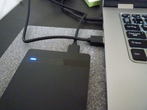 USBハードディスクをパソコンに接続｜Synology Hyper Backup Explorerを使う～DiskStation DS218j